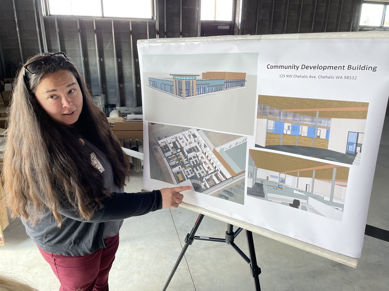 041723 Environ Health Bldg tour 03.JPG